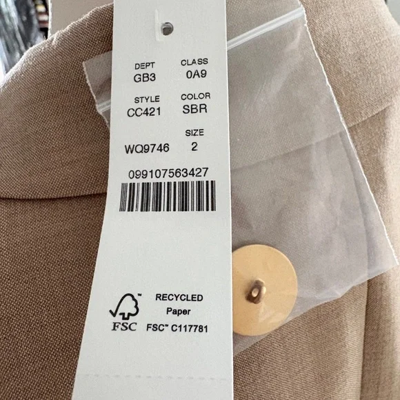 NWT J Crew Vivienne blazer in Italian bi-stretch wool blend - Picture 4 of 6